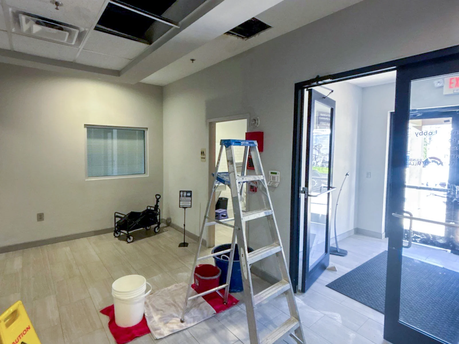 Commercial sewage cleanup and contaminated water restoration in a commercial property